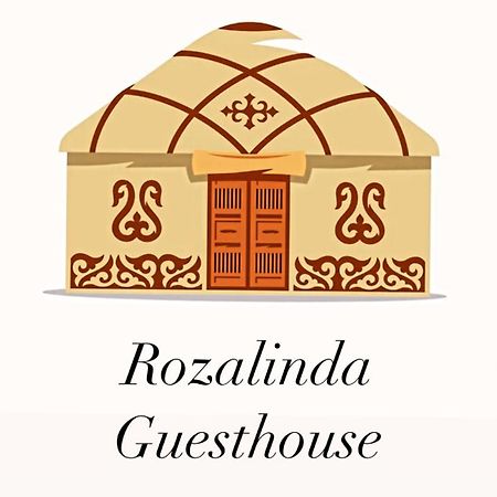 Rozalinda Guesthouse Naryn Exterior photo